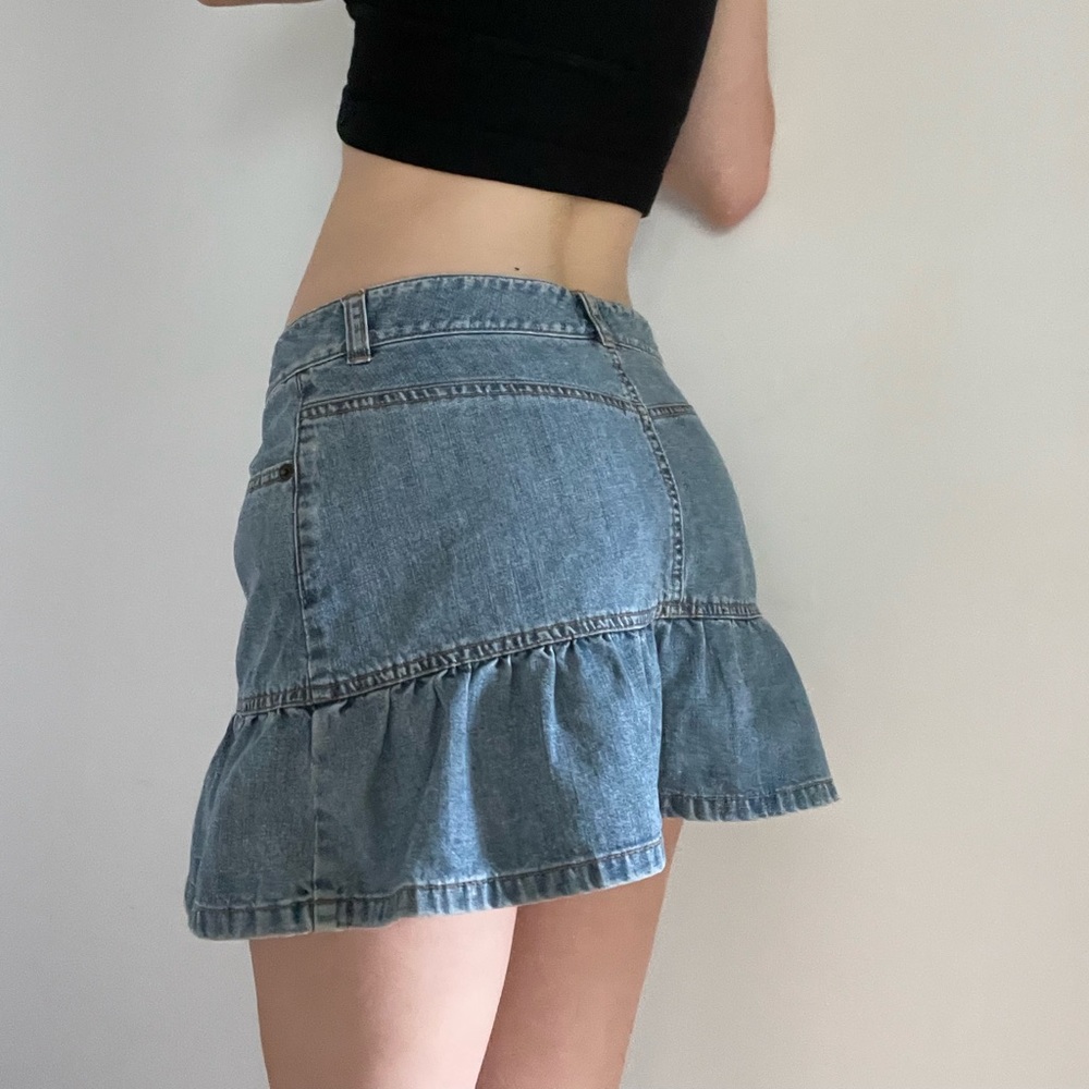Cute Y2K mini skirt!!